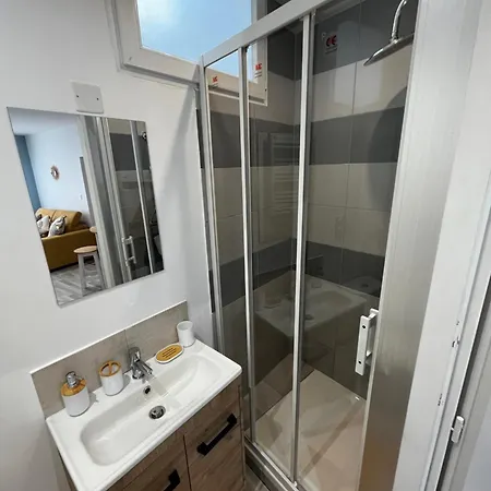 La Maison Castelpontine T4 Apartment